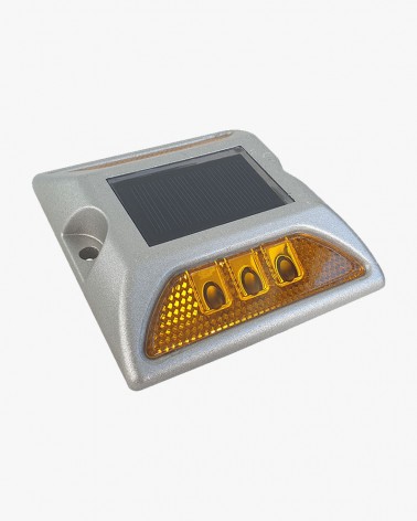 Plot solaire à LED et réflecteur de route